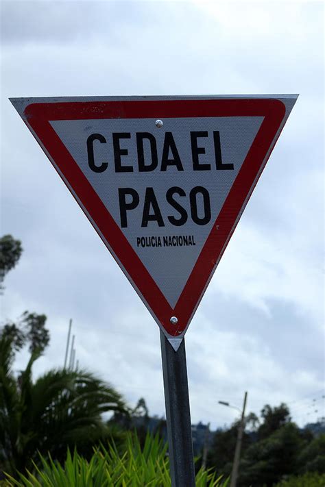 Spanish Yield Sign Photograph By Robert Hamm Fine Art America