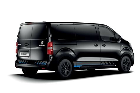 Peugeot Expert Sport Edition - stickers, climate control and up to 180hp | Parkers
