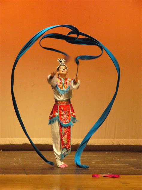 Chinese Ribbon Dance Papirio