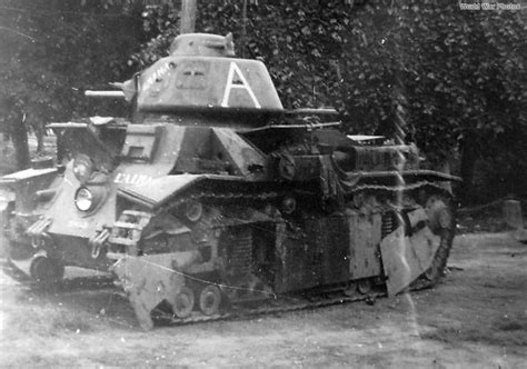 French Tank D2 Lalma Crécy Sur Serre World War Photos