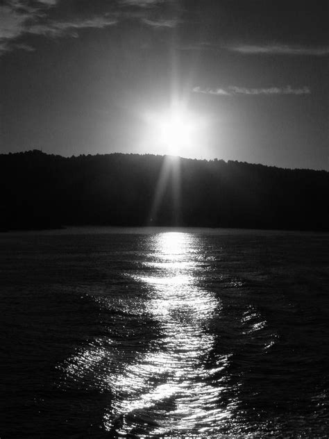 Sunrise In Black And White By Mokepoke On Deviantart