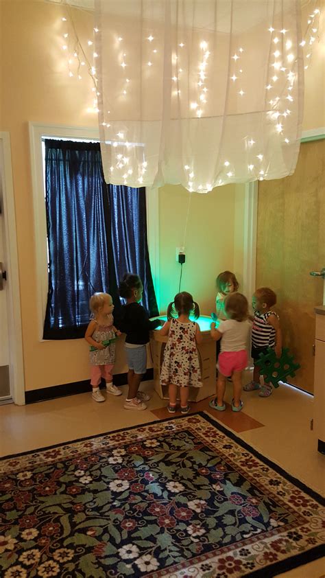 Utilizing The Power Of Lights And Shadows Is A Key Part Of Reggio