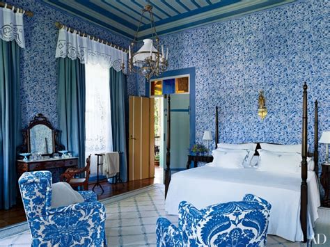 30 Rooms That Showcase Blue And White Decor Photos