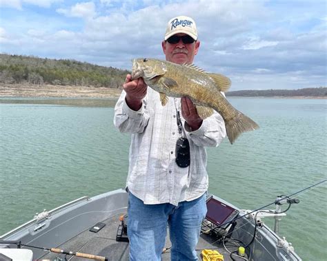 15 Best Smallmouth Bass Fishing Rivers And Lakes In Arkansas Best