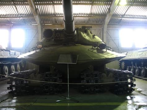 Strange Object 279 The Soviet Heavy Tank Designed To Survive A Nuclear