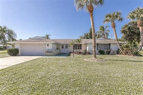 725 west venice avenue, venice, fl. 408 Peach St, VENICE, FL 34285 | MLS# N6112796 | Redfin