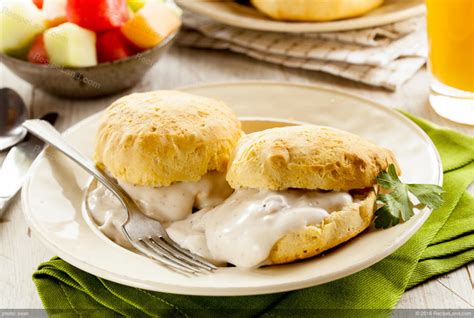 Awesome Breakfast Biscuits And Sausage Gravy Recipe