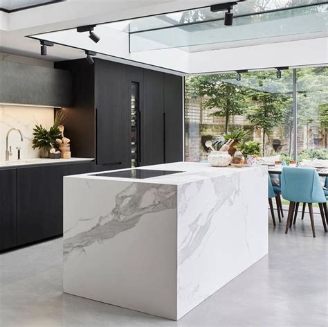 Abc Worldwide Stone On Instagram This Gorgeous Contemporary Kitchen