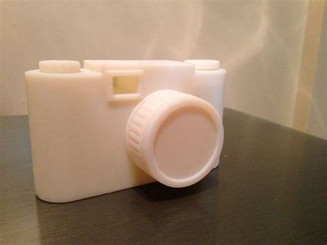 This 3d Printed Camera Looks Like The Real Thing Diy Photography