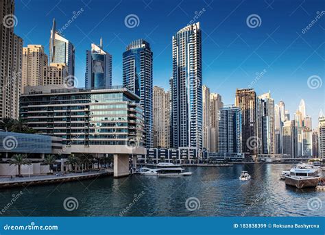 Dubai Marina At Sunset Stock Image Image Of Port Building 183838399