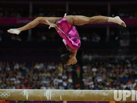 Photo Womens Gymnastics Individual All Around Final At London Olympics Oly20120802113