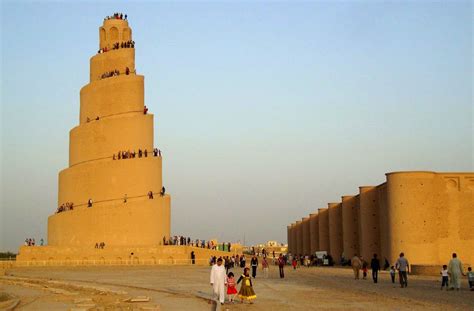 At the time it was one of the largest mosques in the world and could gather up to 80,000. Great Mosque of Samarra, Iraq. The Great Mosque of Samarra ...
