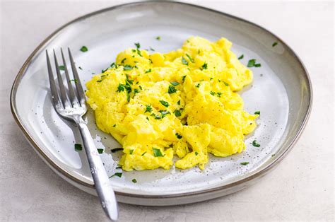 How To Make The Best American Scrambled Eggs Umami Girl