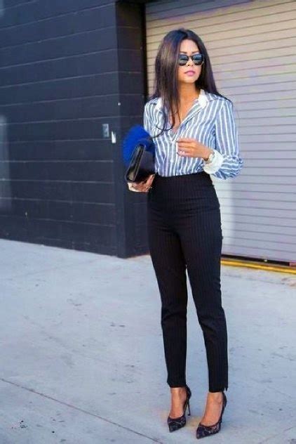 I actually had an interviewee answer a call during an interview. What is the best color to wear during a job interview? - Quora