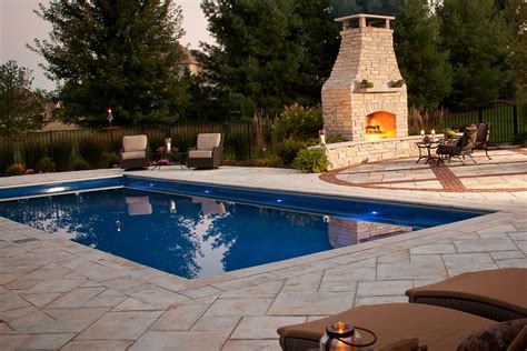 Swimming Pool Contractor Near Me Rockford Il Sonco Pools And Spas Provides Only The Finest