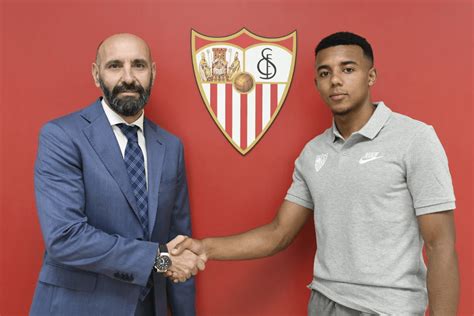 Six reasons chelsea should complete £60m jules kounde transfer on deadline day. Jules Koundé | Talenti Calciatori