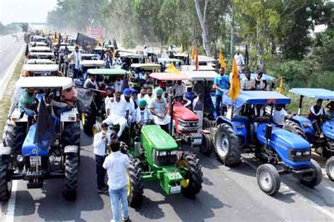 Prime minister narendra modi led the nation in paying tribute to the. Delhi Police gives nod to farmers Republic Day tractor ...