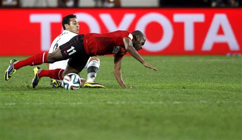 استون فيلا الدوري الانجليزي مانشستريونايتد مشاهدة مباريات اليوم بث مباشر. صور : صور مباراة بايرن ميونخ - غوانغزهو الصيني