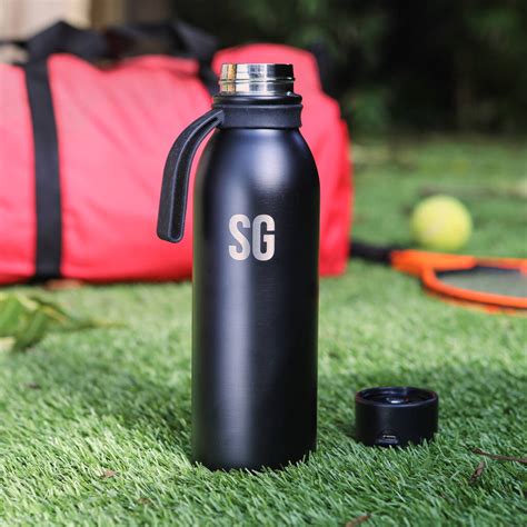Self Cleaning Water Bottle By Global Wakecup