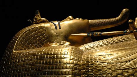 15 pharaonic objects buried in tut s tomb mental floss
