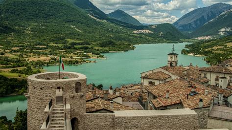 Il Lago Di Barrea E I Suoi Borghi Film Commission Abruzzo