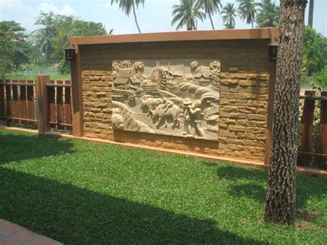 Wall and Fence Design & Construction in Thailand - Thai ...