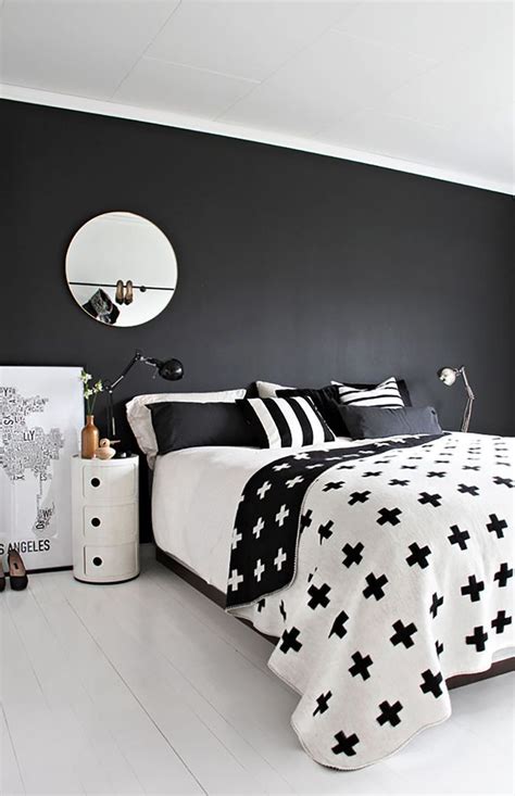 15 Modern Bedrooms We Want To Be Transported To Right Now Black White