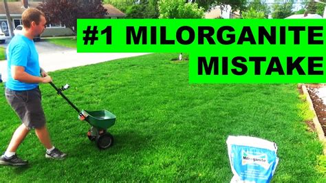 How to apply super juice lawn fertilizer. Best Time To Fertilize Lawn Before Or After Rain | MyCoffeepot.Org