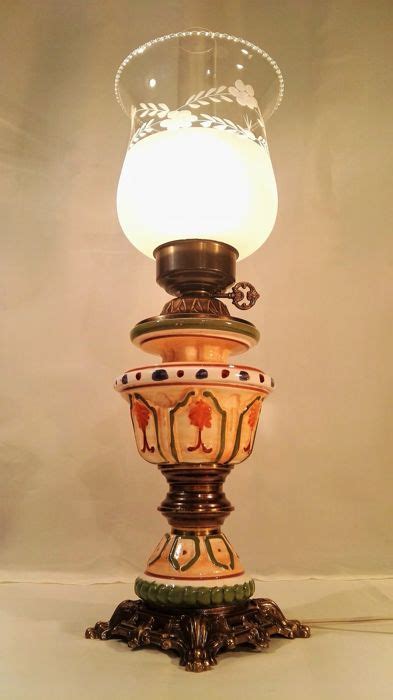 Large Bronze Vintage Electric Oil Table Lamp With Frosted Catawiki
