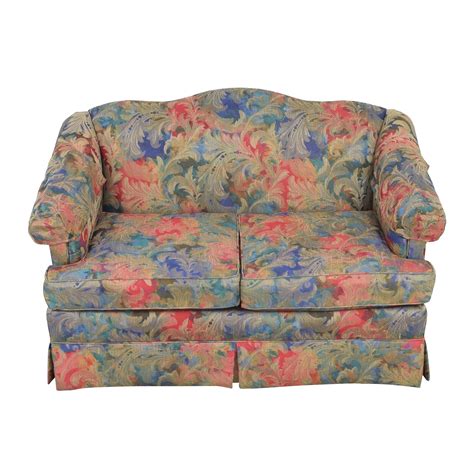 75 Off Broyhill Furniture Broyhill Floral Upholstered Loveseat Sofas