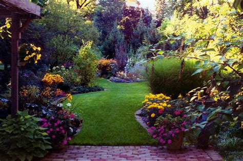 Landscaping Companies In My Area Landscape And Plantings