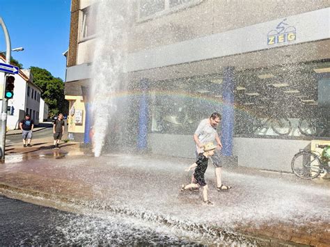 Große übersicht zu wohnungspreisen in flensburg. Defekter Hydrant: 15 Meter hohe Wasserfontäne am ...