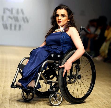 How to start of as a model. Alexandra Kutas is the world's first fashion model on a wheelchair - Rediff.com Get Ahead