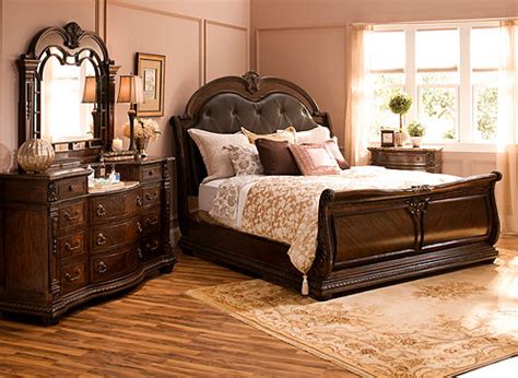 Photo gallery for raymour and flanigan bedroom sets. Wilshire 4-pc. King Bedroom Set - Brown / Cherry | Raymour ...
