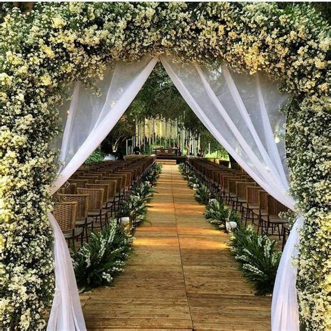 20 Wedding Entrance Ideas To Wow Your Guests Deer Pearl Flowers Part 2