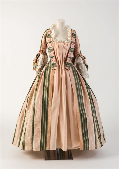 Object 19 Pink And Green Striped Silk Robe A Langlaise 1770s