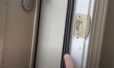 8 Steps To Fix Gap Between Door And Frame Door Huge Door Door Seals