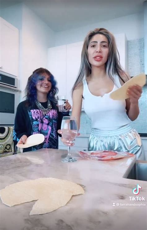 teen mom farrah abraham looks unrecognizable in new video after fans fear she s gone overboard