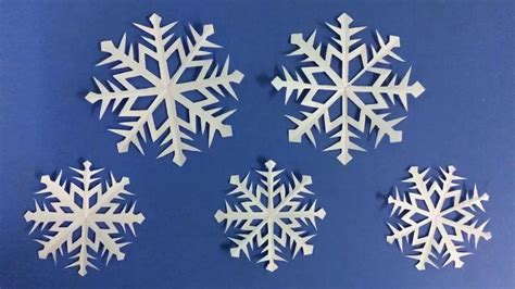 If you live in a location where the temperature drops enough so that snow is possible, your child can step outside in december to collect the real thing, but if you live in a warmer climate, you can still make a collection. How to Make Snowflake with Paper | Making Paper Snowflakes ...