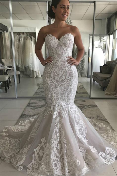Make your wedding the envy of every bride with elegant backless long sleeve lace wedding dresses from alibaba.com. Buy Sexy Mermaid Ivory Lace Appliques Backless Wedding ...