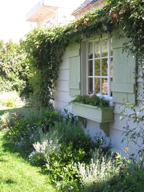 84 Best Rose Covered Cottages Images On Pinterest