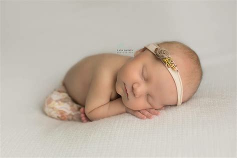 Pin On Photography Newborns And Babies
