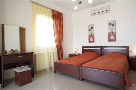 Φτασε το μεγιστο των δυνατοτητων σου μαζι μασ! ΕΝΟΙΚΙΑΖΟΜΕΝΕΣ ΒΙΛΕΣ ΑΓΙΑ ΜΑΡΙΝΑ ΧΑΝΙΑ ΚΡΗΤΗ - VILLA AR ...