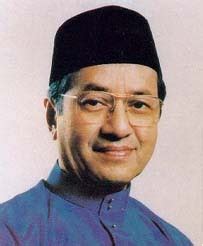 Perdana menteri malaysia mahathir mohamad tiba di jakarta, kamis sore (28/6) pukul 18.05. KEMERDEKAAN: Perdana Menteri Keempat - Datuk Seri Dr ...