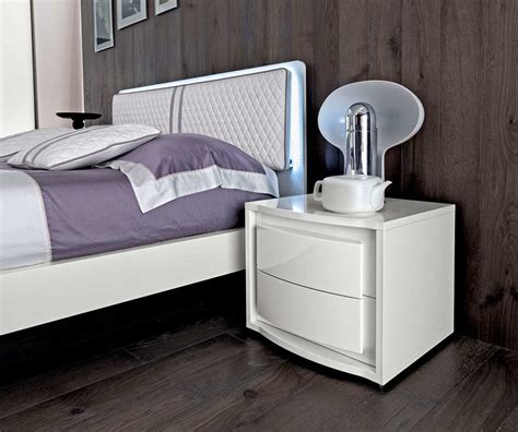 White Lacquer Bed Ef Dana Modern Bedroom Furniture
