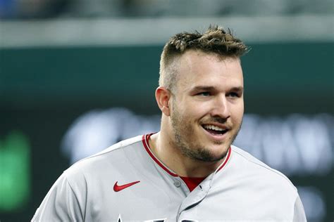Angels News Mike Trout Transferred To 60 Day Il Halos Heaven