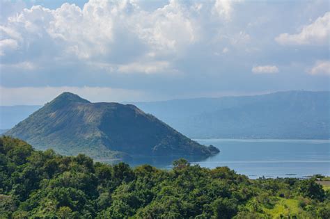 And according to renato solidum, the head these new eruptions are taking place on volcano island, which sits inside lake taal, a 234. Taal Volcano Luzon Island Of The Philippines Stock Photo ...