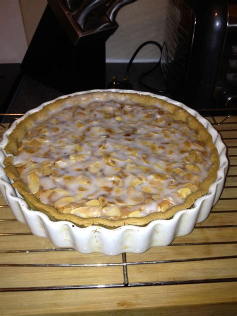 They accused her of making a 'casserole with a. Bakewell Tart - Mary Berry Recipe | Mary berry recipe, Mary recipe