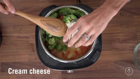 This video recipe premiered a long time ago, and i'm not sure here, i had the idea of using it for a hot dish in the same way one would use an arborio rice to make risotto. Pampered Chef - Quick Cooker Cheddar Broccoli Risotto with ...
