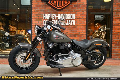Financing offer available only on new harley‑davidson ® motorcycles financed through eaglemark savings bank (esb) and is subject to credit approval. Rangkaian Motosikal Harley-Davidson 2018 Telah Tiba Di ...